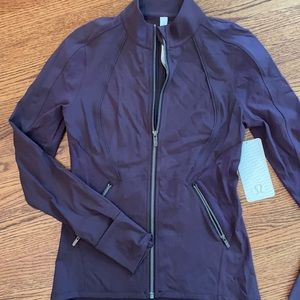 NWT Lululemon Sleek Essentials Zip Jacket